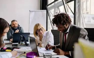 IT Solution,IT Solutions,Digital service1 02